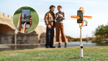 גימבל לסמארטפון Insta360 Flow 2 Proקיט גימבל לסמארטפון Flow 2 AI Tracker Bundle מבית Insta360