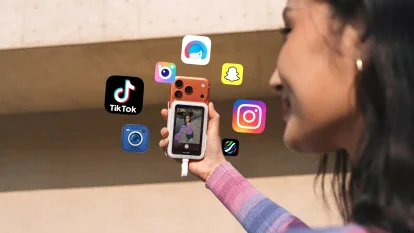 מסך סלפי אחורי לסמארטפון עם תאורה Insta360 Snap Selfie Screen