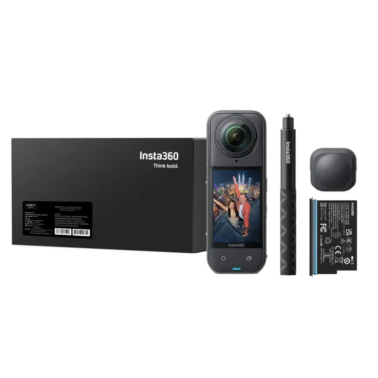 מצלמה וקיט אביזרים Insta360 X5 Starter Bundle