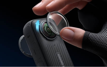 מצלמת אקסטרים אינסטה360 X4