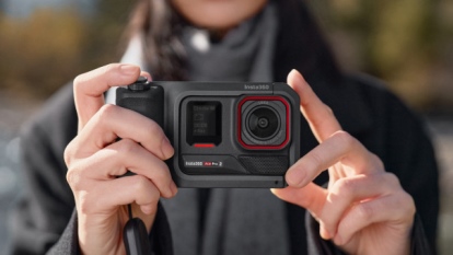 קיט מצלמת אקסטרים Insta360 Ace Pro 2 Flash Print Bundle