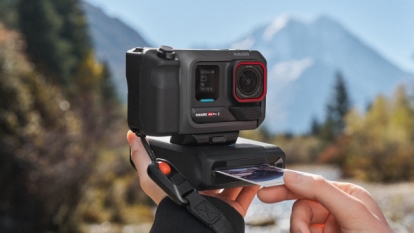קיט מצלמת אקסטרים Insta360 Ace Pro 2 Flash Print Bundle