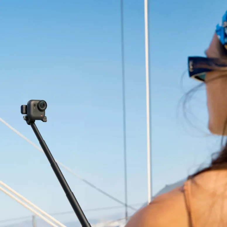 מיני מוט סלפי וחצובה Mini 2-in-1 Tripod